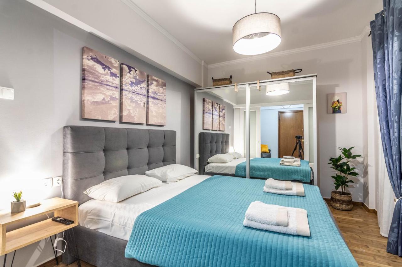 Fav Central Flat In Атина Екстериор снимка